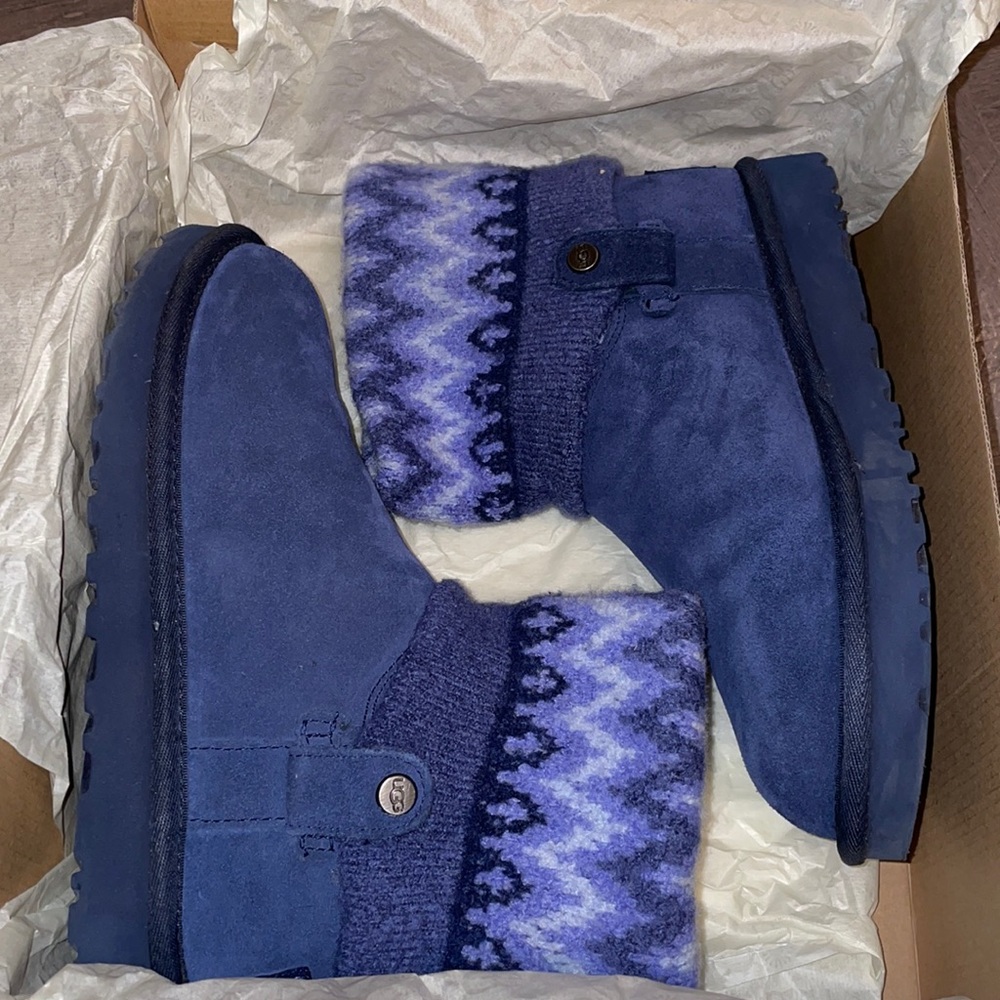 Ugg SAELA Icelandic Knit cuff sweater boot